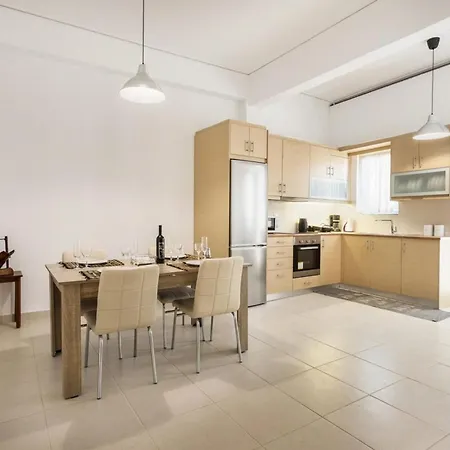 Mirsini's In Chania Center *